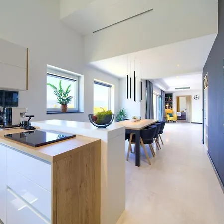 Villa Vila Tramonto Pinezici (Krk)