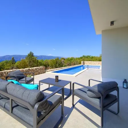 Vila Tramonto Villa *